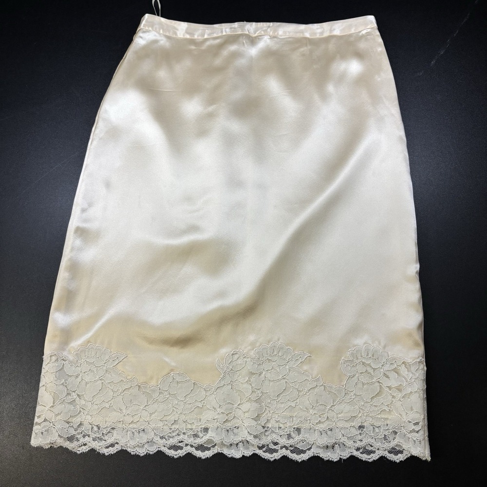 Banana Republic Satin Silk Skirt Womens 6 A Line Beige Lace Trim